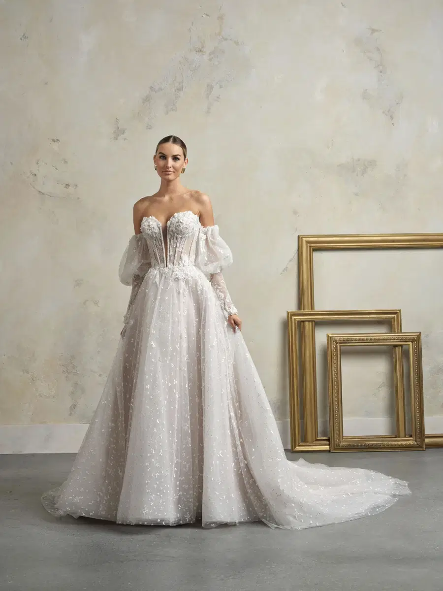 Athlone by Sottero & Midgley: A-Line silhouette, sweetheart neckline, separate sleeves, lace