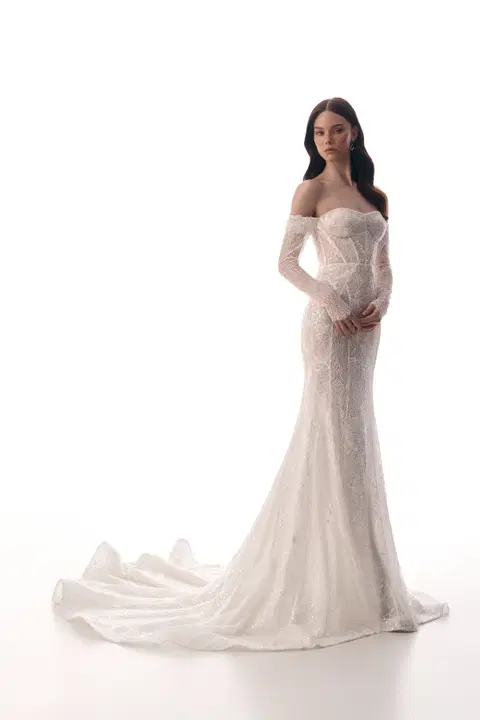 Dede wedding dress by Innocentia, mermaid, lace