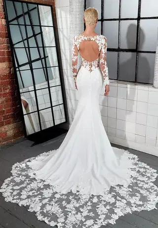 Quinn by Avenue by Josephine Scott - view 4 of 4