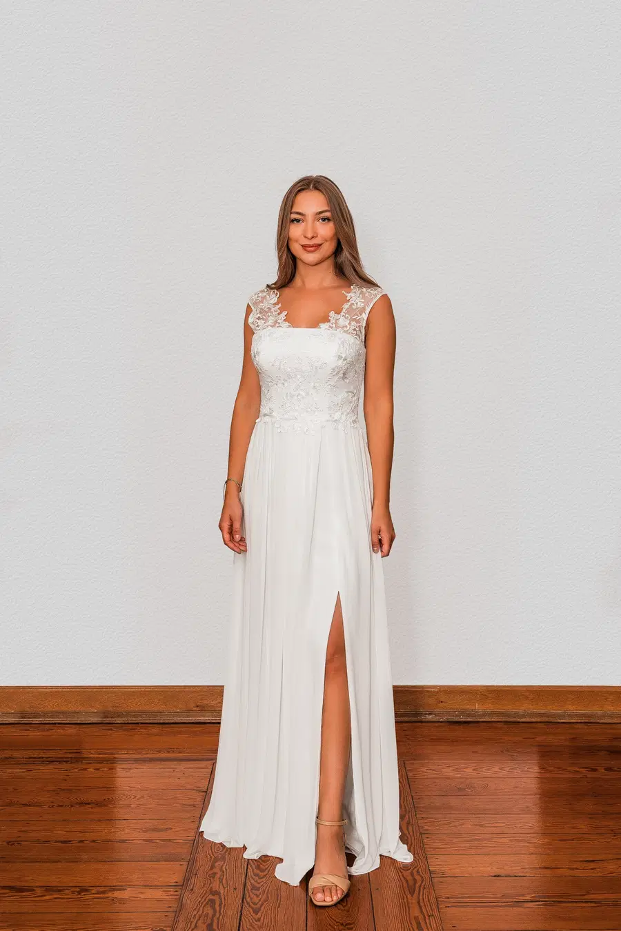 Kleid STBC 0018 by myprettydress by Basedow: A-Line silhouette, V-neck neckline, sleeveless, chiffon