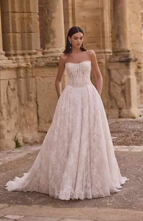 Hailey A wedding dress by Veni Infantino, ball gown, lace