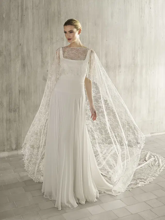 JORDINA by Pronovias - view 2 of 3