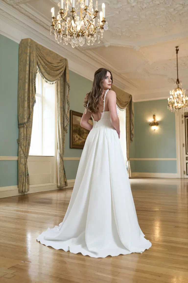 Stella by Eliza Jane Howell - view 3 of 4
