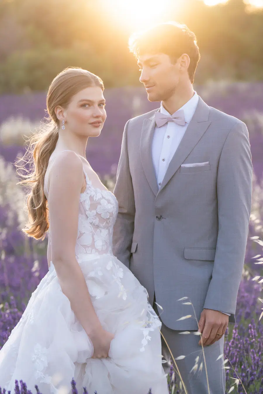 R3805 by Allure Romance - view 6 of 9