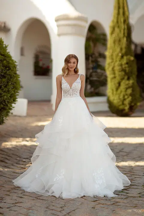 Style 8241 wedding dress by Monica Loretti, A-line, lace