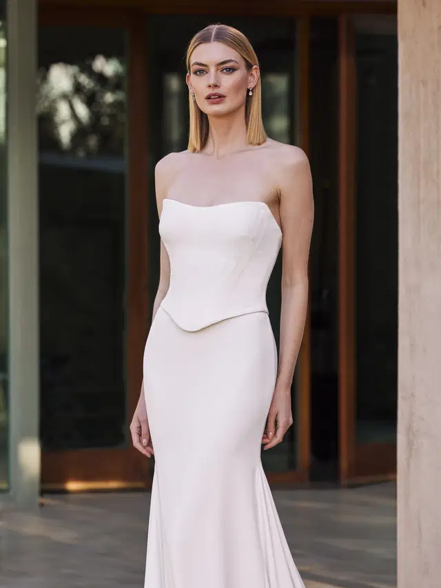 POLENIA by Pronovias - view 3 of 3
