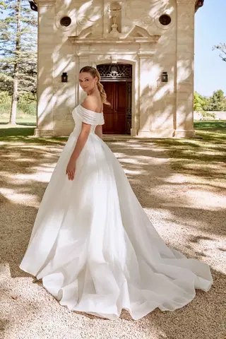 44581 by Sincerity Bridal - view 2 of 8