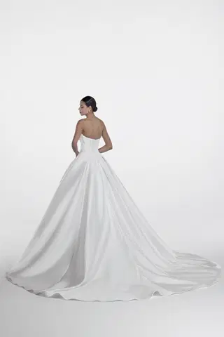 Yvette by Josephine Scott - view 2 of 5