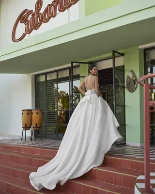 Joslyn by Luna Novias - view 4 of 4