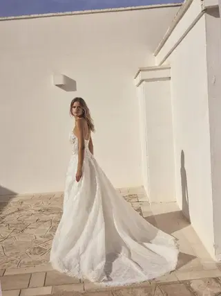 Linda von Modeca Bridal - Ansicht 4 von 5