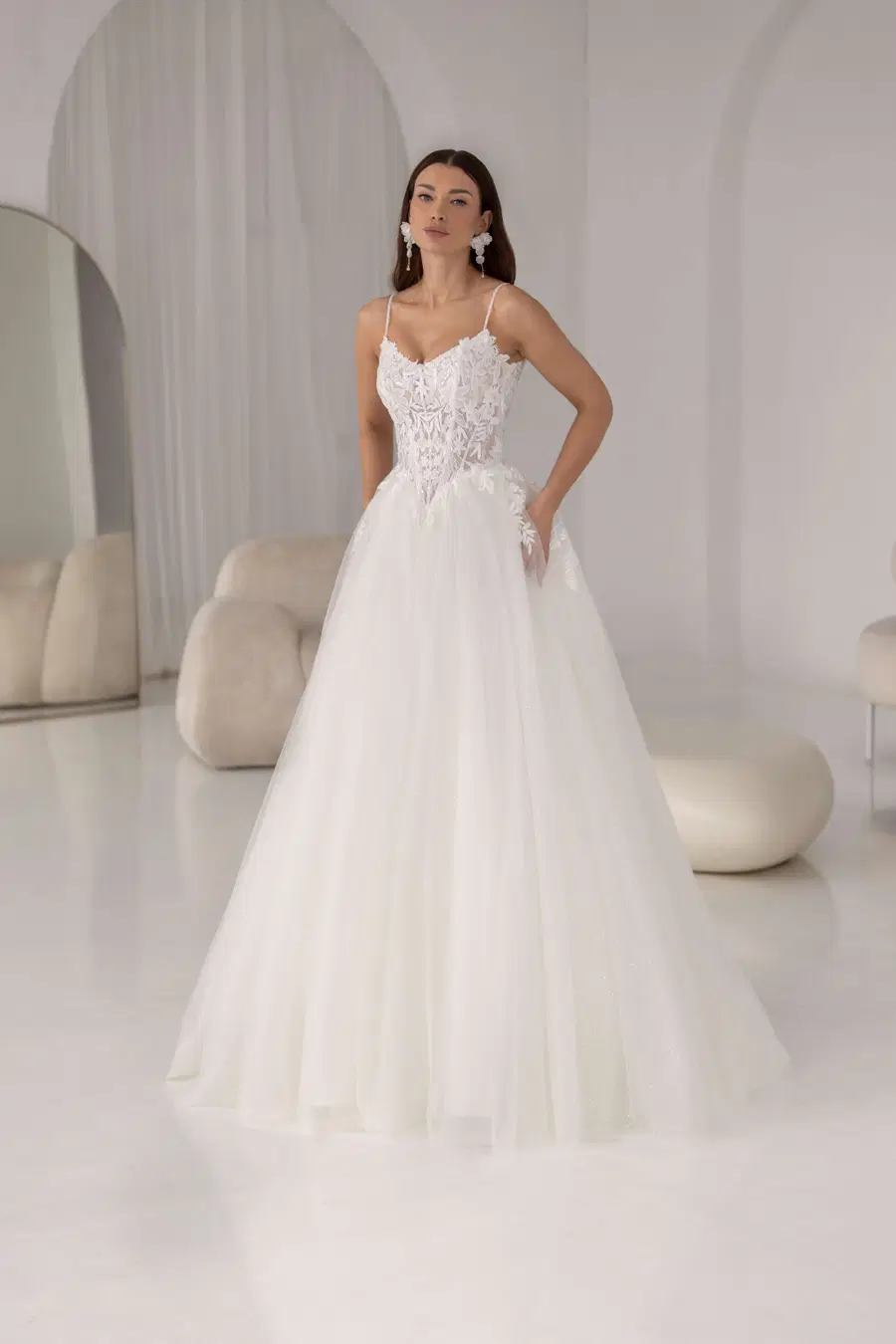 Kythans by Jarice: Ball Gown silhouette, sweetheart neckline, sleeveless, tulle