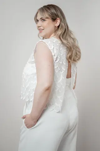 Top Eske Curvy by noni - view 3 of 6