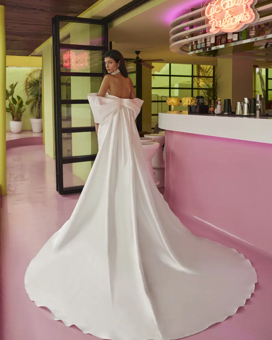 Jayde by Luna Novias - view 3 of 5