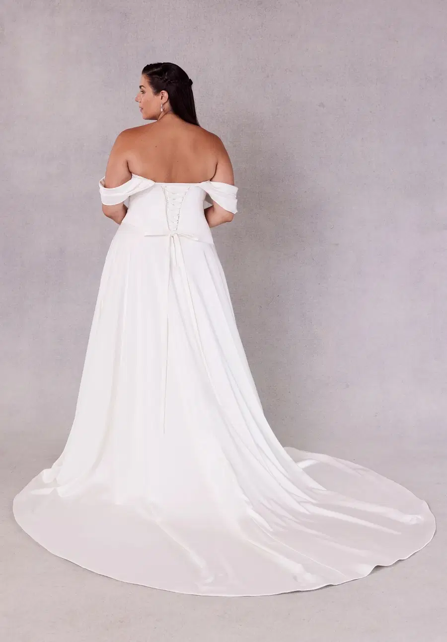 Syndy by Mori Lee - view 5 of 5
