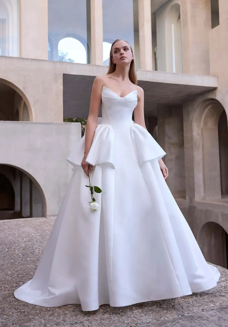Ariadne by Mori Lee: A-Line silhouette, off-shoulder neckline, sleeveless, satin