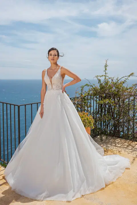 Style MGB126 wedding dress by Miss Beautiful Bride, ball gown, tulle