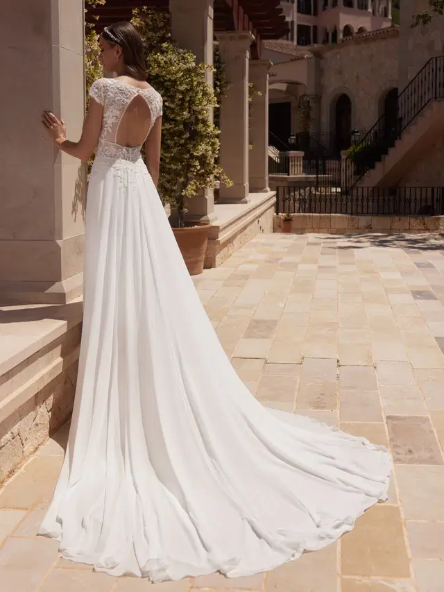 AGATE by Bianco Evento - view 2 of 4
