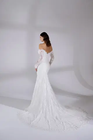 Elba by Avenue by Josephine Scott - view 2 of 5