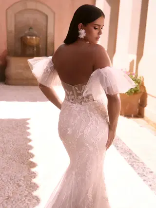 Zerene c by Bianco Evento - view 4 of 5