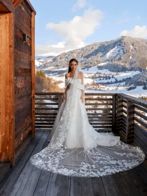 Berenice Brautkleid von Innocentia, A-Linie, Tüll