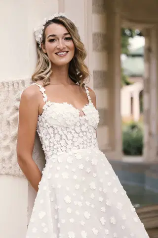 Caitlin by Amo & Luv - view 4 of 10
