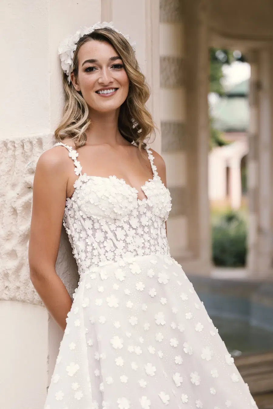 Caitlin by Amo & Luv - view 4 of 10