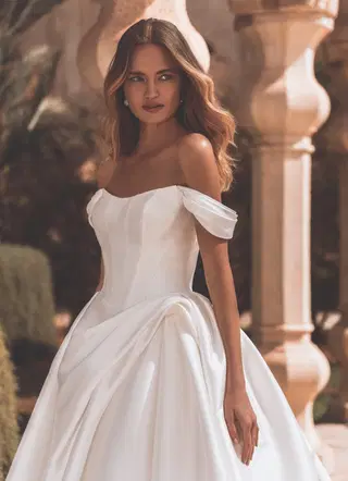 Viviana by Enzoani - view 3 of 6