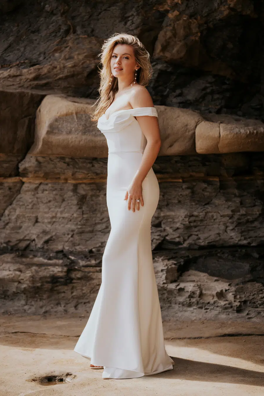 R3653 by Allure Romance - view 3 of 7