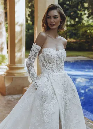 UNA by Enzoani - view 3 of 5