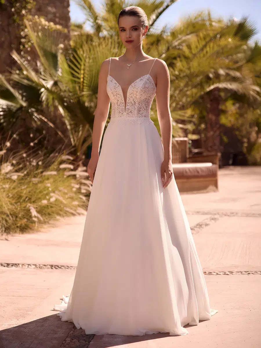 LINETH by Bianco Evento: A-Line silhouette, deep V-neck neckline, sleeveless, lace