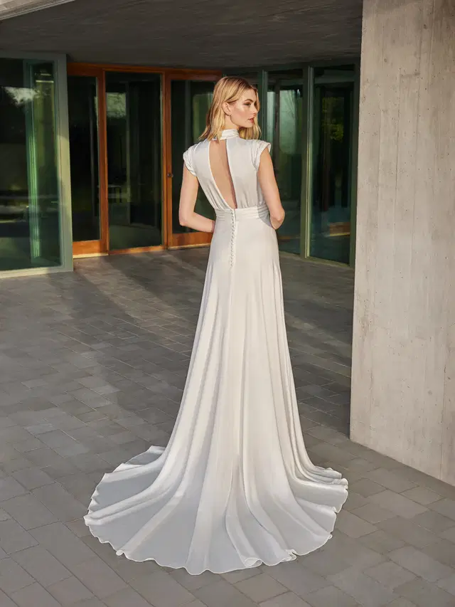 MANDEVILA by Pronovias - view 2 of 3