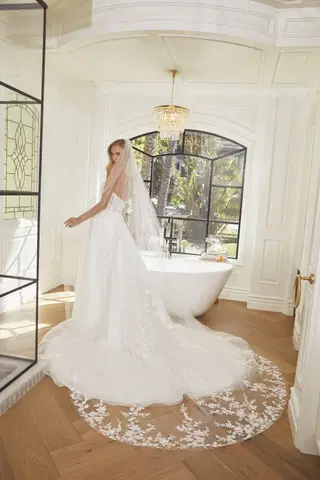 Dahlia by Casablanca Bridal - view 5 of 8