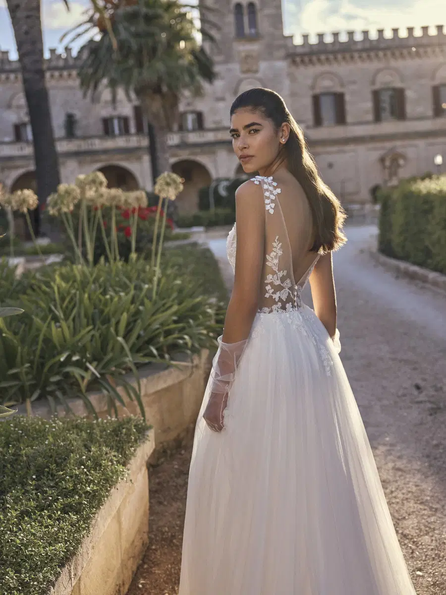 Madelina von Modeca Bridal - Ansicht 3 von 7