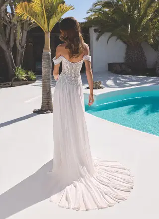 Evonne by Enzoani - view 5 of 5