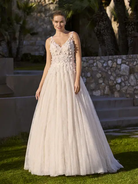 Nevana wedding dress by Ladybird, princess, V-neck