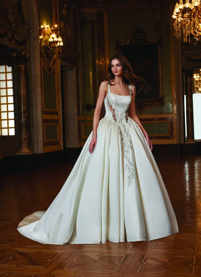 ELSIE by ÉLYSÉE: Ball Gown silhouette, scoop neckline, sleeveless, satin