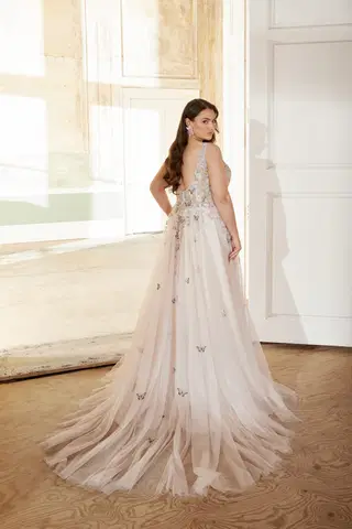 44530 by Sincerity Bridal - view 4 of 10