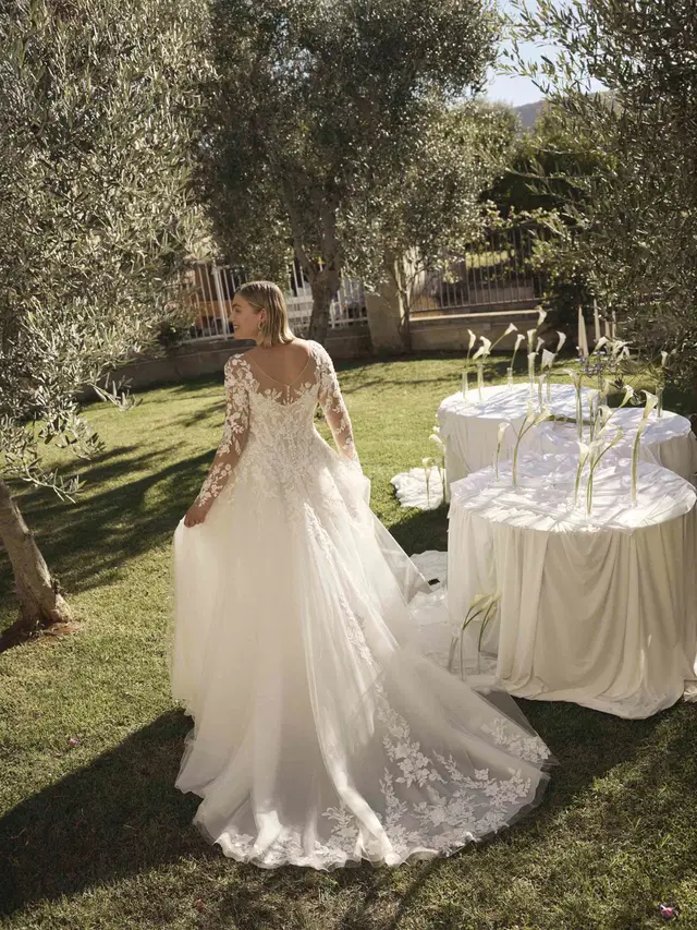Naline von Modeca Bridal - Ansicht 2 von 4