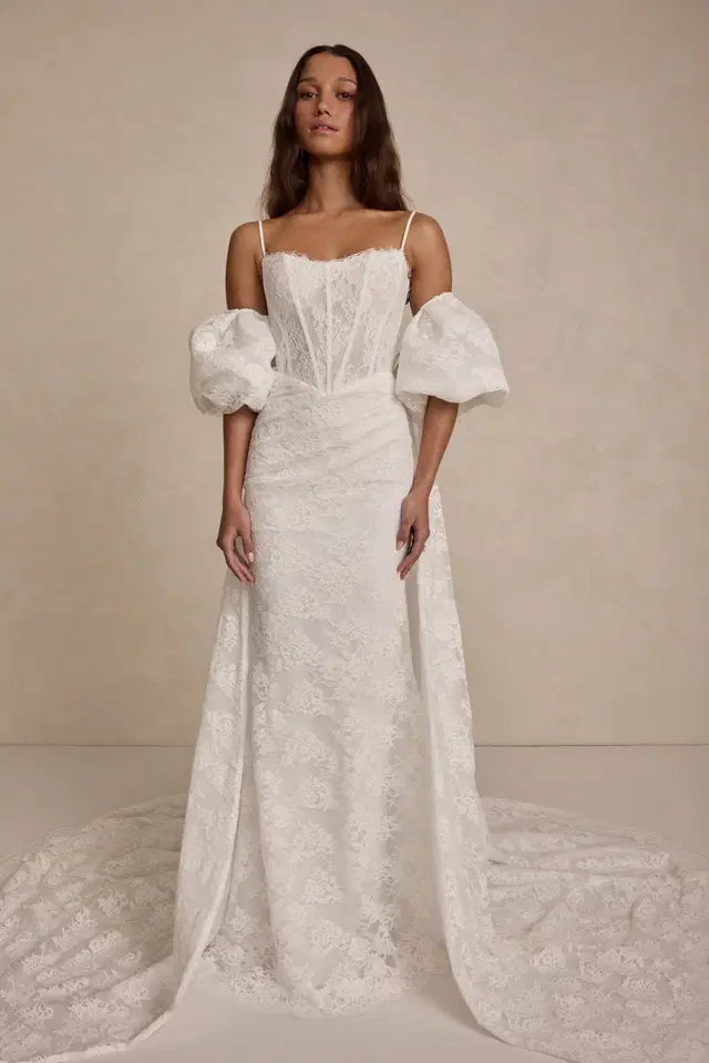 Romy. van MWL Bride: Trompet, Sweetheart-halslijn, Lange mouwen, kant