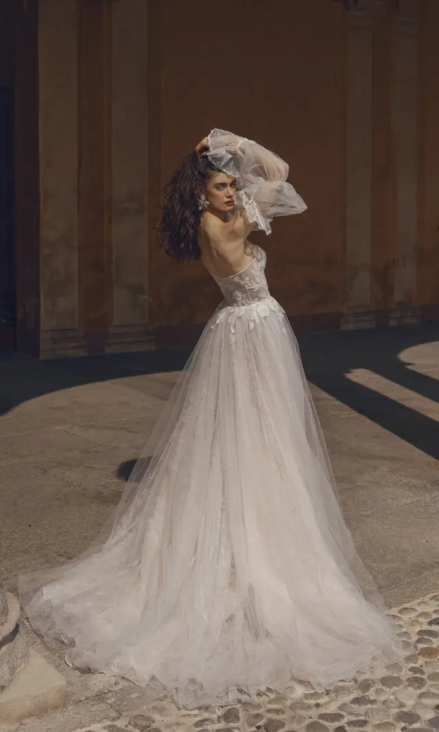 Ilaria 24-005(2) by Love by Ricca Sposa - view 2 of 6