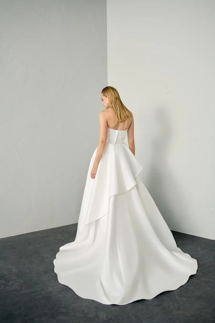 Swan by Justin Alexander Signature - view 4 of 7