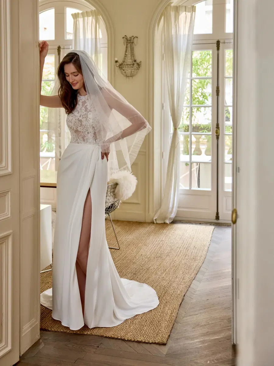 Remy by Adore - view 6 of 7