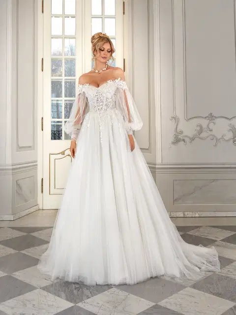 Rosa wedding dress by Vanilla Sposa, A-line, lace
