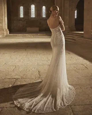 Loren by Rosa Clara - view 2 of 5