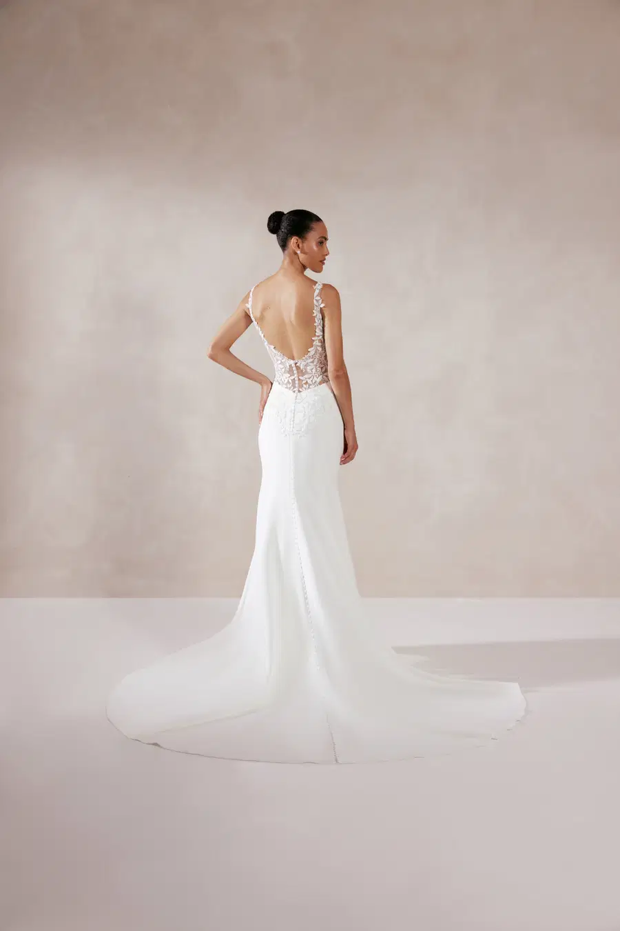 Lanie by Adore - view 4 of 5