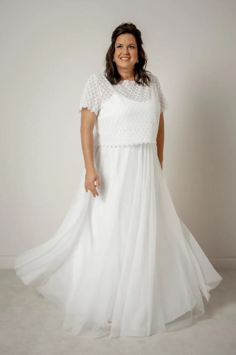 Rock Christy Curvy by noni Selected: Two-Piece silhouette, tulle