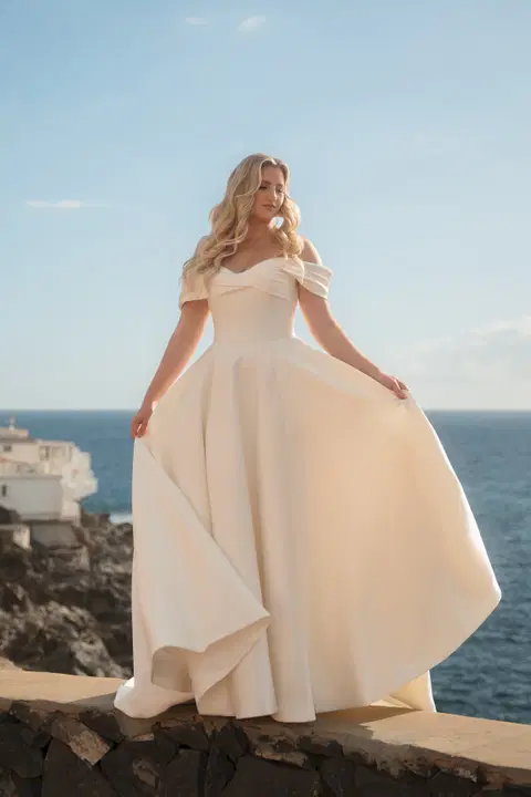 Style 90702 wedding dress by Diane Legrand, A-line, mikado