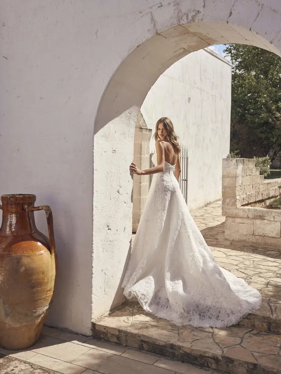 Lilith von Modeca Bridal - Ansicht 2 von 5