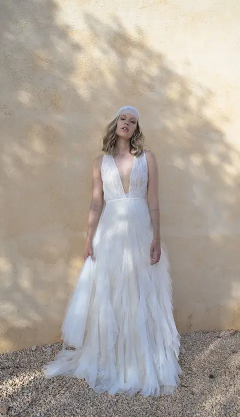Daura wedding dress by Malee, A-line, lace