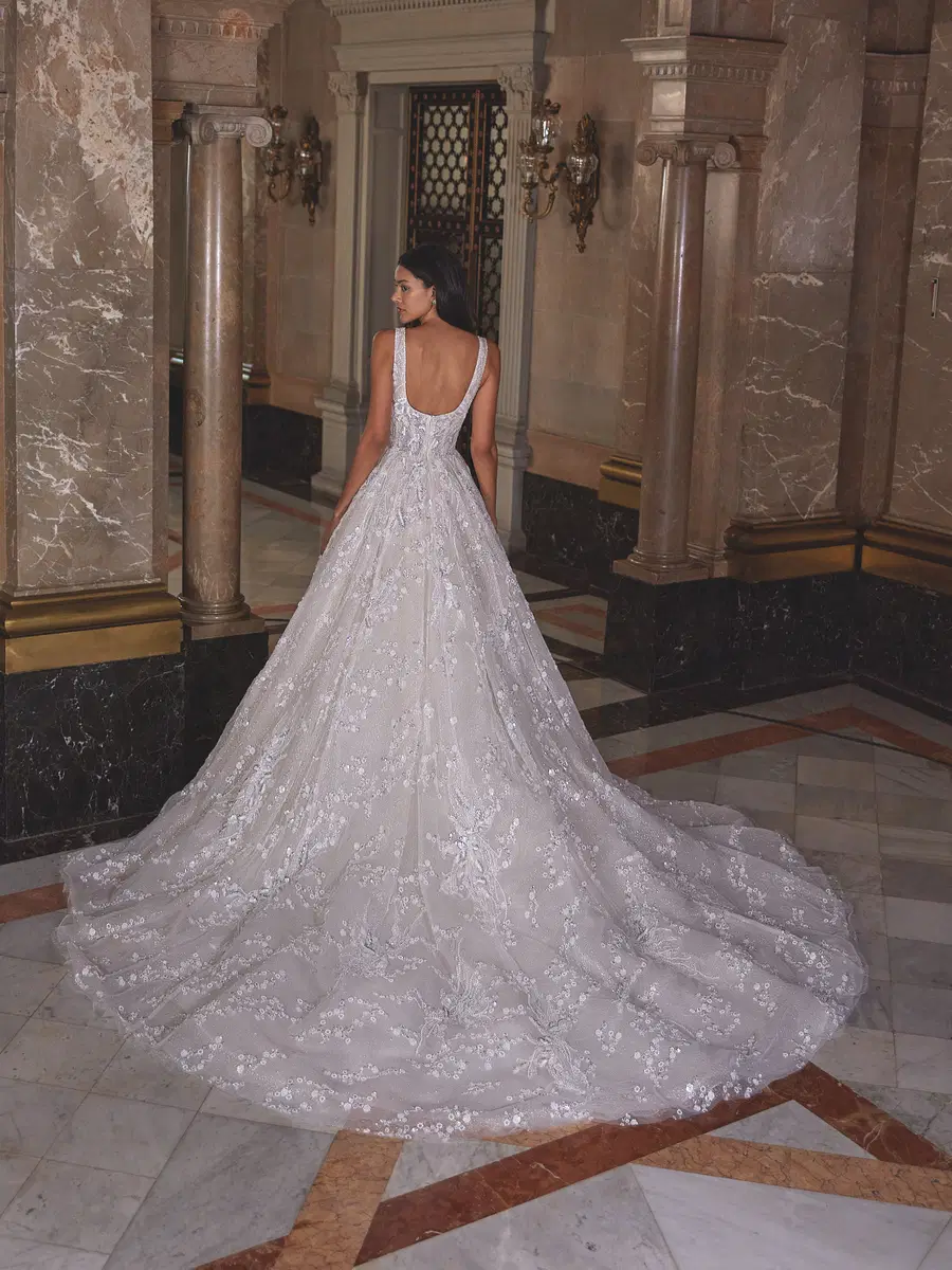 DP542 by Demetrios - view 2 of 4